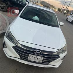 هیوندای ئەلەنترا